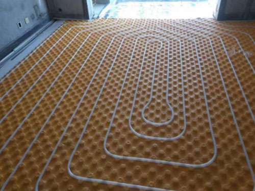 ů